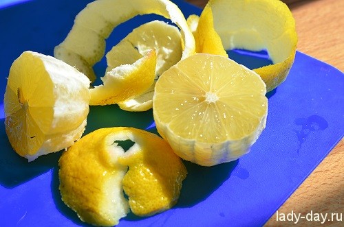 чистим лимон