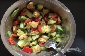 Салат из курицы и авокадо - фото шаг 6
