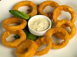 Простые и вкусные закуски из лука