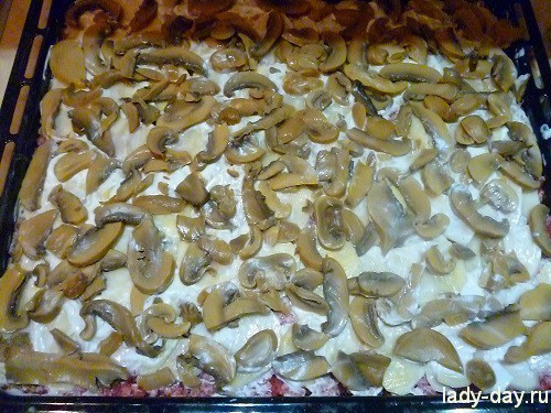 Картофельная запеканка с грибами