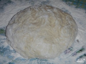 Дрожжевое тесто с сухими дрожжами - фото шаг 4