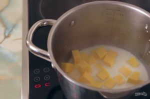 Каша из тыквы на молоке (без крупы) - фото шаг 2