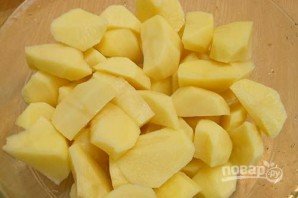 Ребрышки ягненка, тушенные с картошкой - фото шаг 5