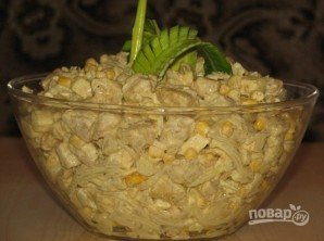 Салат из ананасов с курицей - фото шаг 10