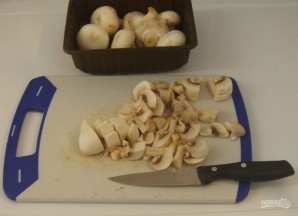 Салат из курицы и шампиньонов - фото шаг 2