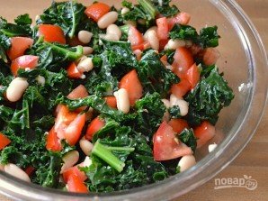 Салат с белой фасолью консервированной - фото шаг 6