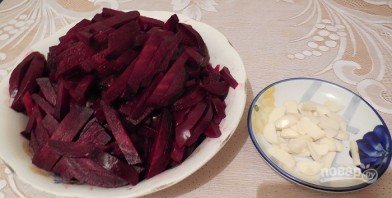 Салат со свеклой на зиму - фото шаг 2