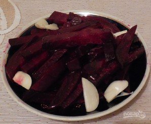 Салат со свеклой на зиму - фото шаг 6