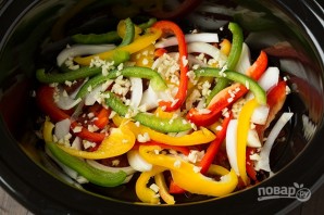 Тушеная курица с овощами в мультиварке - фото шаг 2