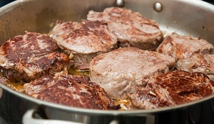 Как приготовить вкусное мясо и мамалыгу