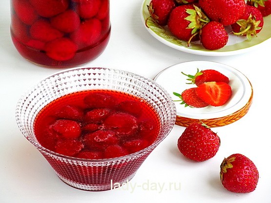 Клубника в собственном соку на зиму