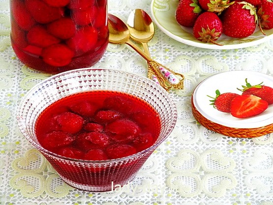 Клубника в собственном соку на зиму рецепт с фото