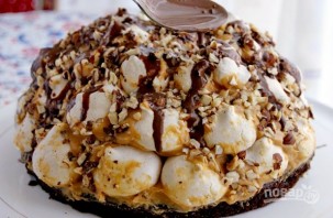 Бисквитный торт с безе и орехами - фото шаг 15