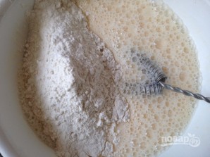 Блины классические на молоке - фото шаг 4