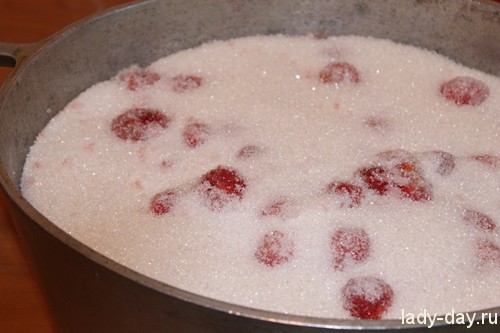 Клубничное варенье