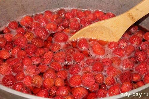 Клубничное варенье