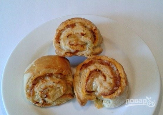 bulochki-ruleti_s_sirnoi_nachinkoi-447551