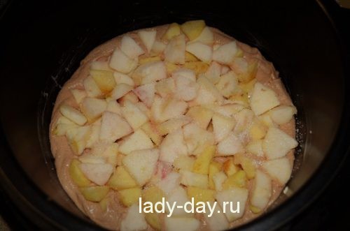 яблоки и тесто