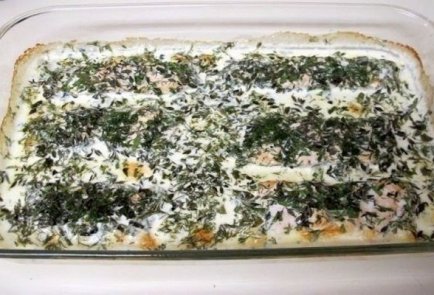 Филе горбуши с зеленью в сливках