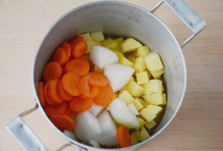 Уха из судака в пирожке