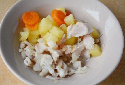 Уха из судака в пирожке