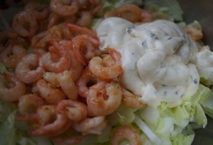 Салат «Бриз» с соусом тартар