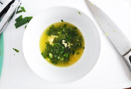 Горячий бутерброд с чеддером и чесноком