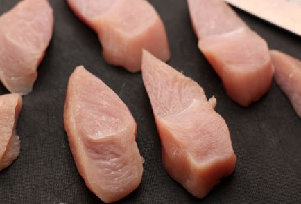 Нежная индейка под сливочно-сырным соусом