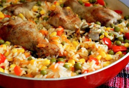 Куриные ножки с рисом и овощами по-каталонски