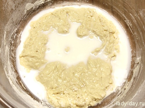 Полосатые блины с яблоками