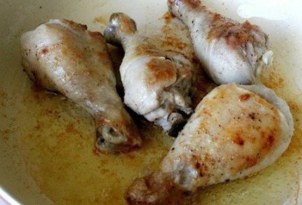 Куриные ножки с рисом и овощами по-каталонски