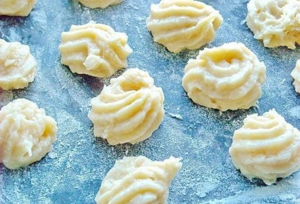 Заварные французские «Гужеры» с начинкой