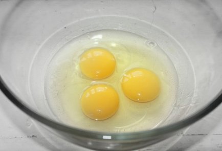 Шоколадно-карамельный бисквит на минералке