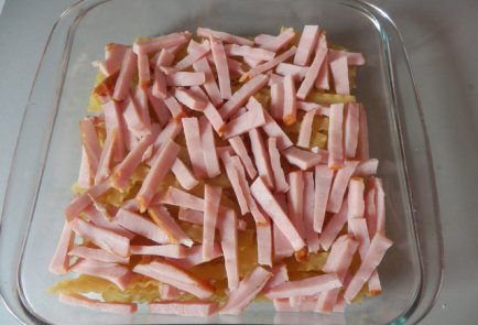 Макаронная запеканка с сыром и ветчиной в духовке