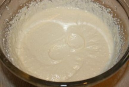 Открытый пирог с творожной начинкой и ягодами