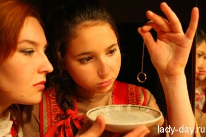 gadanie-na-lyubimogo-s-pomoshhyu-koltsa