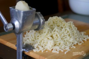 Картофельные котлеты со свининой - фото шаг 2