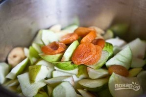 Компот из яблок и кураги - фото шаг 2