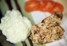 Курица с черносливом и орехами
