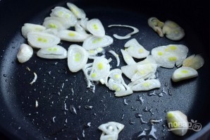 Паштет из куриной печени с коньяком и гранатовым желе - фото шаг 2