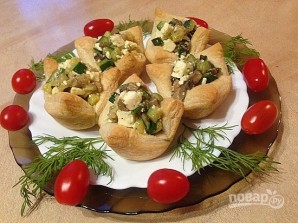 Слоеные корзинки с цукини и соленым сыром - фото шаг 15