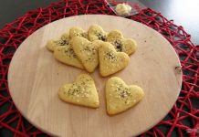 Соленое печенье с майонезом