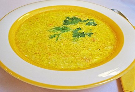 Куриный суп с плавленым сырком и картофелем