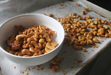 Кешью со специями в апельсиновом сиропе