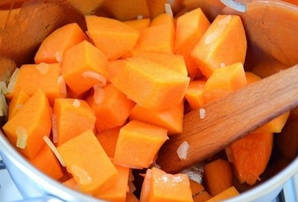 Тыквенный крем-суп с беконом и Пармезаном