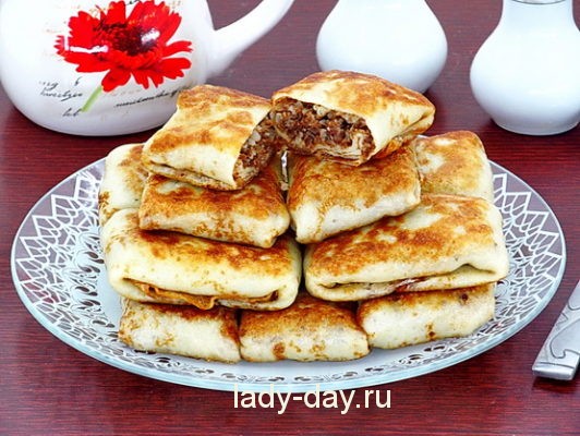 блины с куриными желудками и рисом