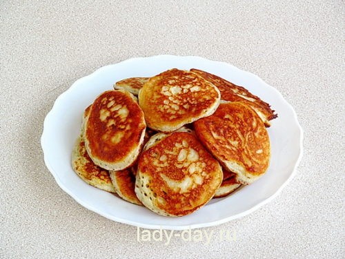 Пышные оладьи на кефире 9