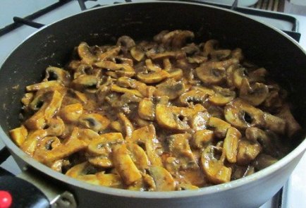 Картофель и шампиньоны с кокосовым молоком