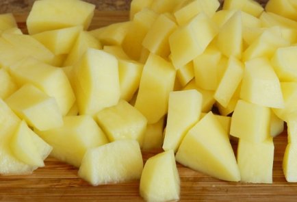 Картофельно-куриный суп с плавленым сыром