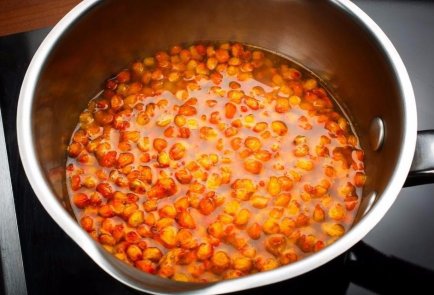 Пряный облепиховый чай с лаймом